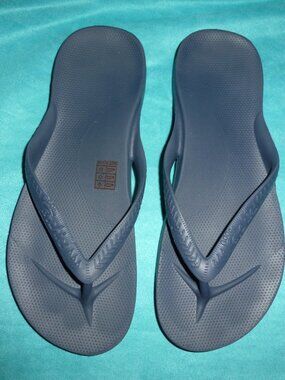 Archies Navy Blue Flip Flops Women 10 Men 9 Orthotic Arch support-barely worn